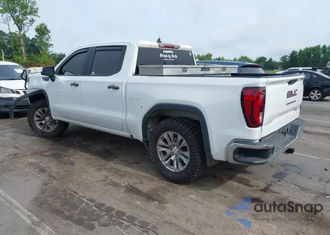 2019 GMC Sierra 1500 z USA, uszkodzony, nr VIN 1GTU9AEF0KZ378215